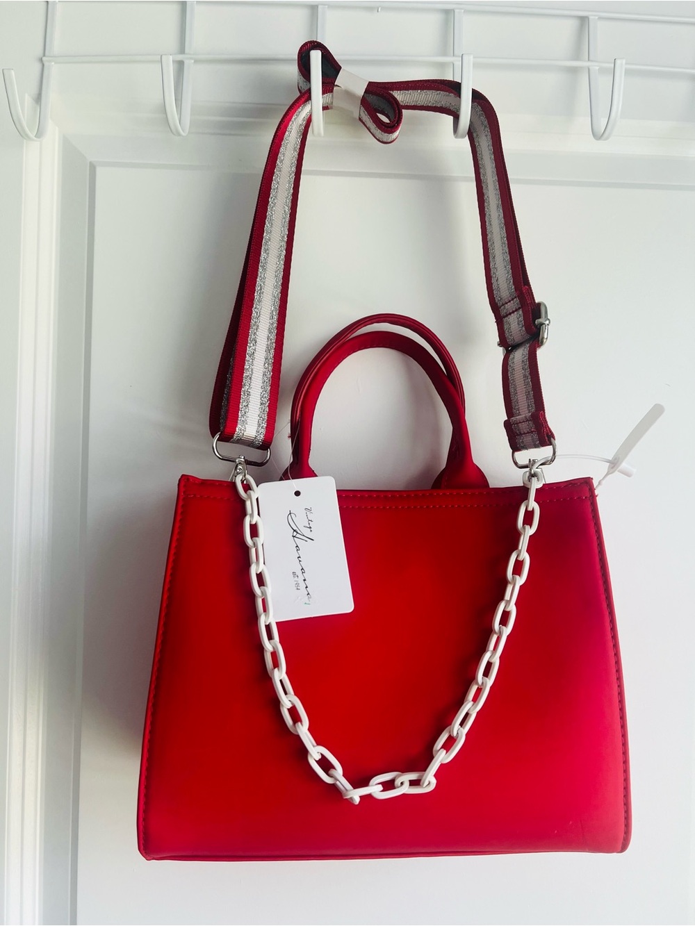 NWT Vintage Havana Red Crossbody Bag with White Chain